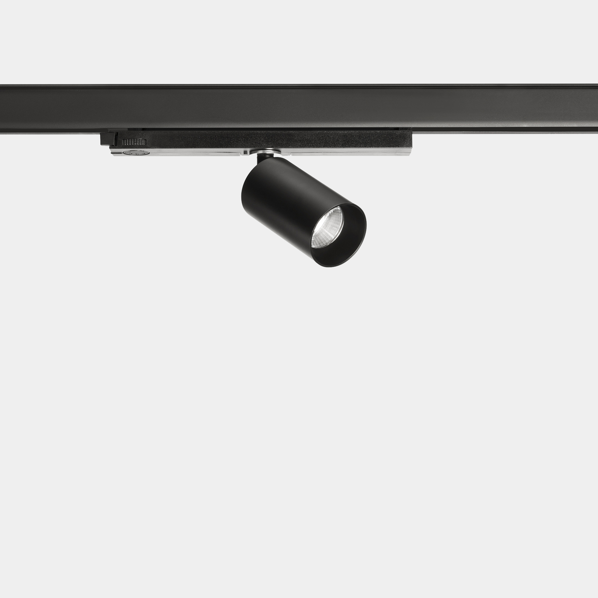 35-A061-60-OS<br>Atom<br>Projecteur LED 15,3W 3000K